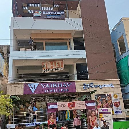 Sunshine Residency Hotel Mancheral Luaran gambar