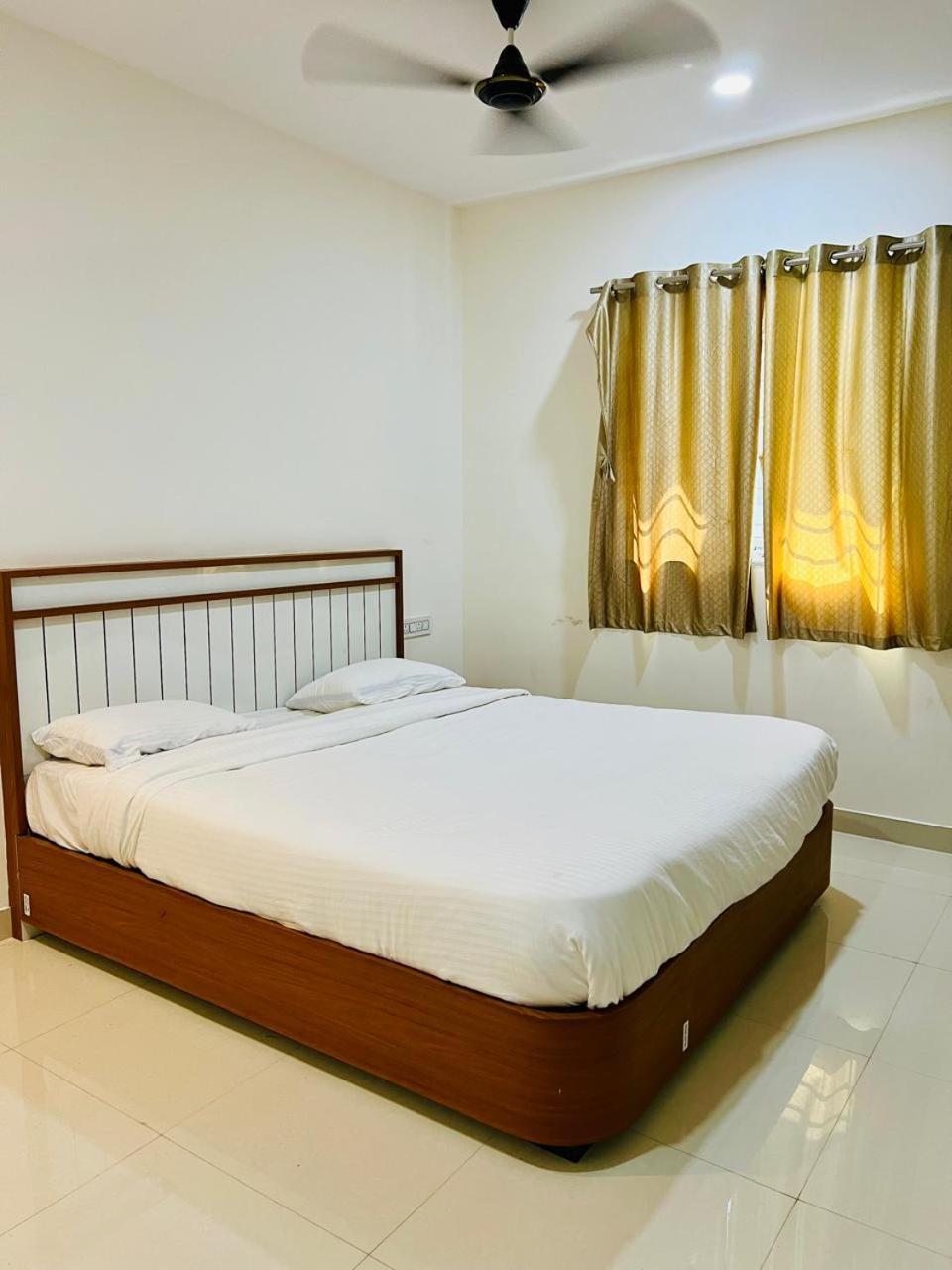 Sunshine Residency Hotel Mancheral Luaran gambar