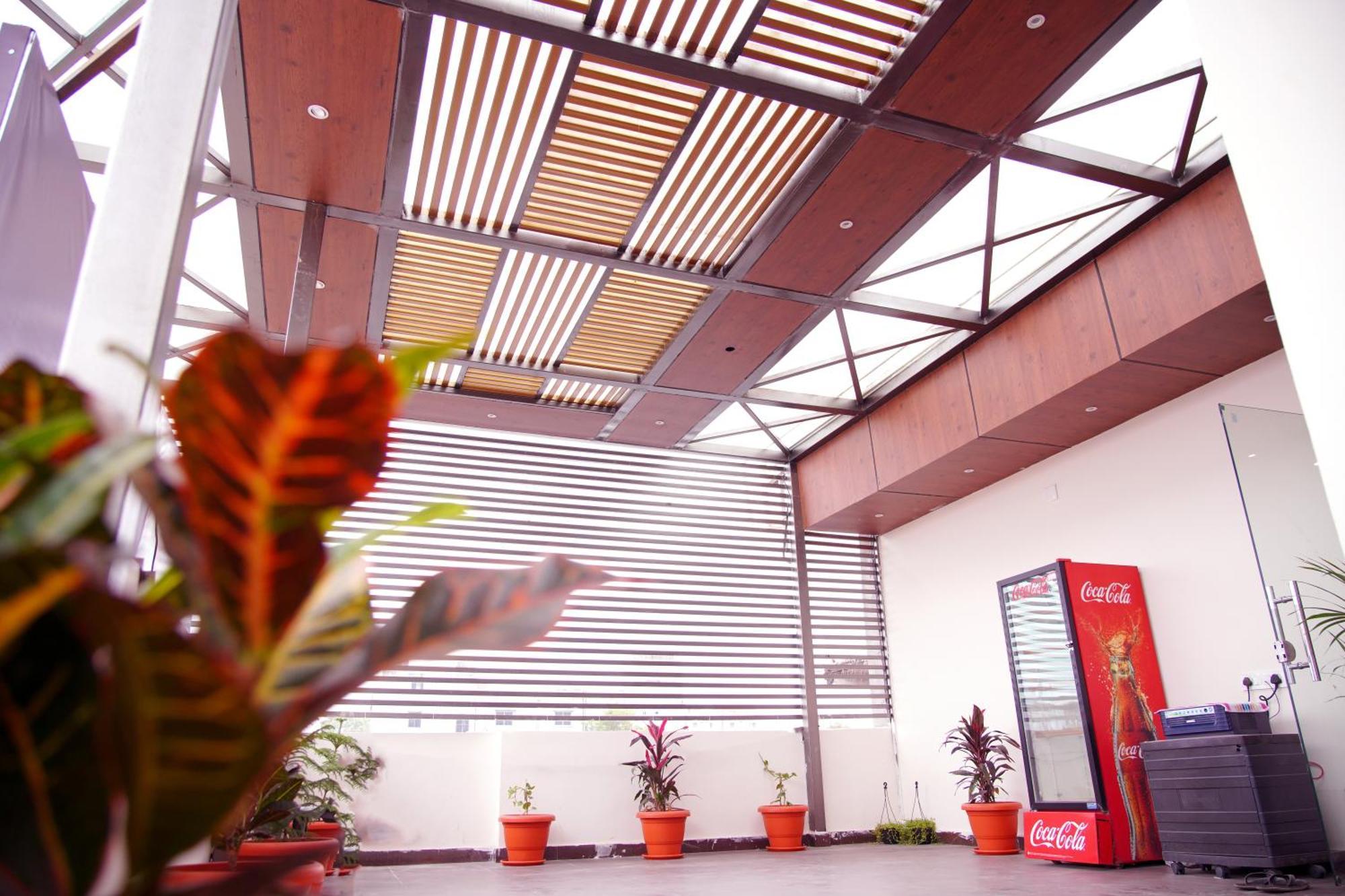 Sunshine Residency Hotel Mancheral Luaran gambar